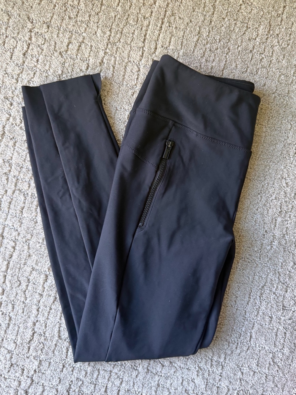 Athleta Stellar Black Zip-Pocket Performance Tight Pants - Picture 2 of 8
